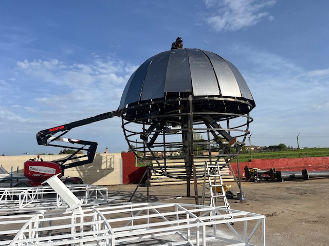 Chapado de la esfera con plataforma elevadora